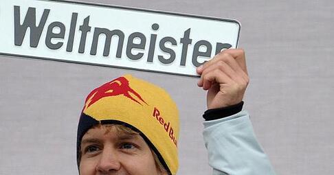 Sebastian Vettel geht als Titelverteidiger in die Formel-1-Saison 2011.