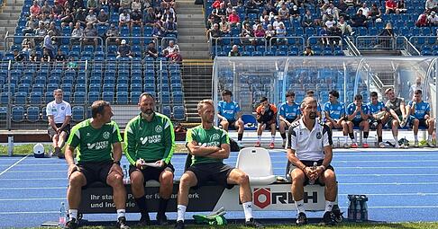 Vor Spielbeginn ist die Welt beim VfR Heilbronn noch in Ordnung, doch das soll sich nach der Partie gegen den SV Fellbach ändern.