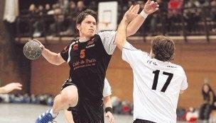 Stefan Klenk im Anflug aufs Tor. Der Pfedelbacher Goalgetter erzielte gegen Großbottwar zehn Treffer, gegen Oppenweiler war er neun Mal erfolgreich.Foto: privat Stefan Klenk im Anflug aufs Tor. Der Pfedelbacher Goalgetter erzielte gegen Großbottwar zehn Treffer, gegen Oppenweiler war er neun Mal erfolgreich.Foto: privat