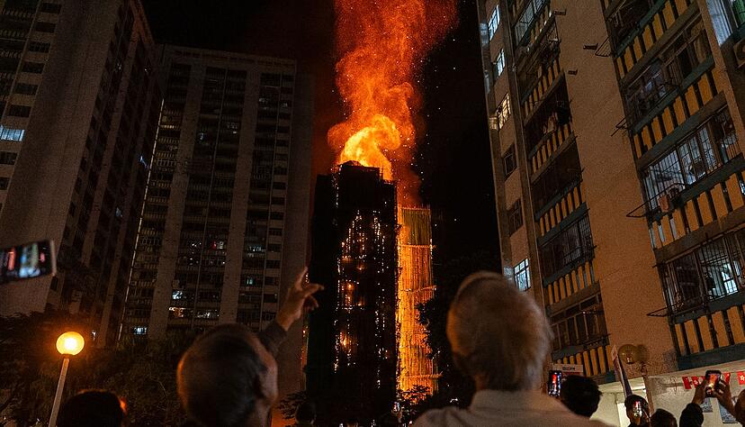 Hunderte Menschen musste in Notunterk&uuml;nften Unterschlupf suchen.