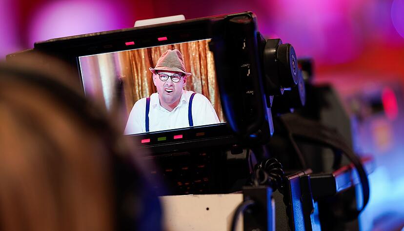 Aktuell laufen wieder viele Karnevalssendungen im Fernsehen. (Archivbild)