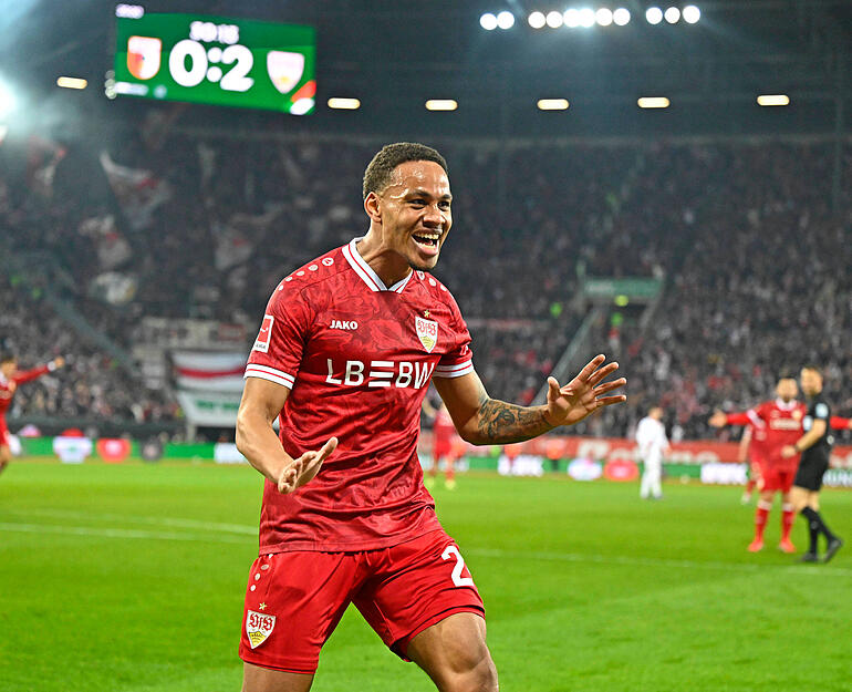 Nikolas Nartey: Generell bissig und auffällig. Bereitet das 2:0 per Hacke vor. Stark gemacht. Kurze Zeit später macht er das 3:0 selbst, weil er einen guten Laufweg hat. Einer der besten Stuttgart an diesem Abend. Note: 2 Nikolas Nartey: Generell bissig und auffällig. Bereitet das 2:0 per Hacke vor. Stark gemacht. Kurze Zeit später macht er das 3:0 selbst, weil er einen guten Laufweg hat. Einer der besten Stuttgart an diesem Abend. Note: 2