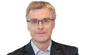 Dr. Christian Sichau Dr. Christian Sichau