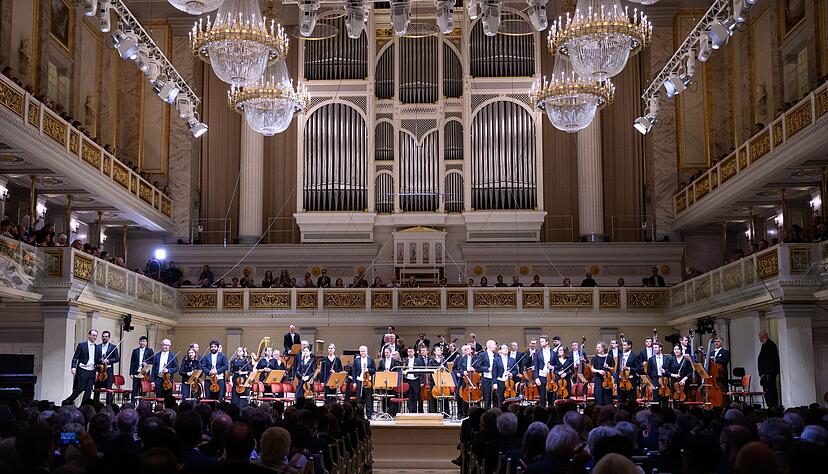 Die Farbe von Sesseln und W&auml;nden k&ouml;nnen einen Unterschied machen. (Symbolbild).