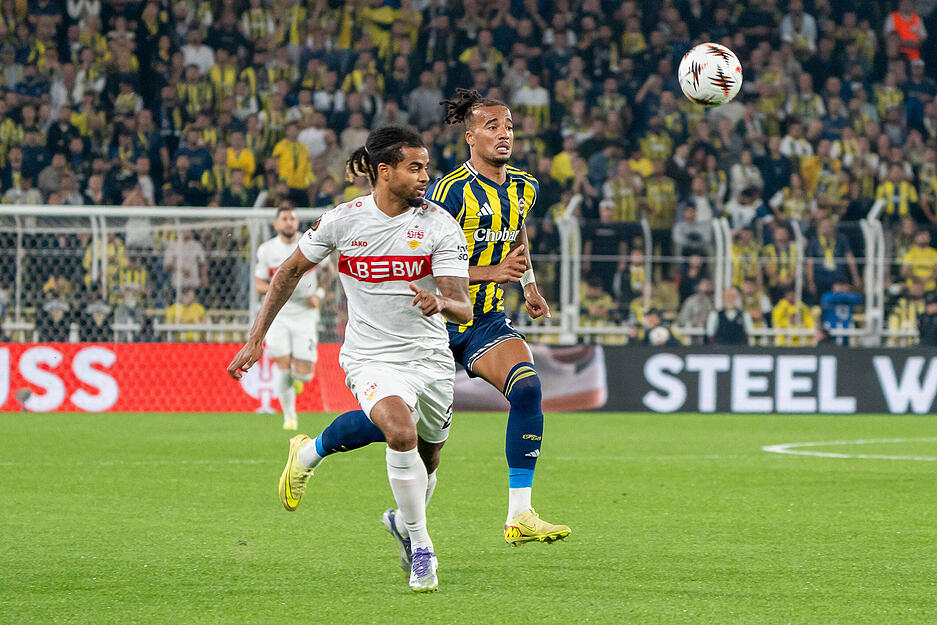 Lorenz Assignon: Nach vorne immer wieder am Ball, aber mit zu wenig Ertrag. Die Flanken kamen selten an. Sorgte aber auf der rechten Seite nach Hinten öfters für Absicherung. Note: 4