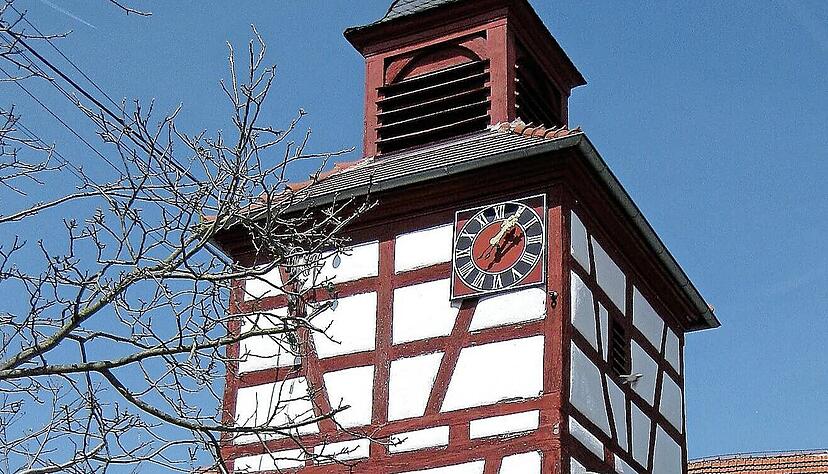 Sehenswert: das Eichacher Türmle mit Glocke. Foto: Heimatreporter Ottmar Laicher Sehenswert: das Eichacher Türmle mit Glocke. Foto: Heimatreporter Ottmar Laicher