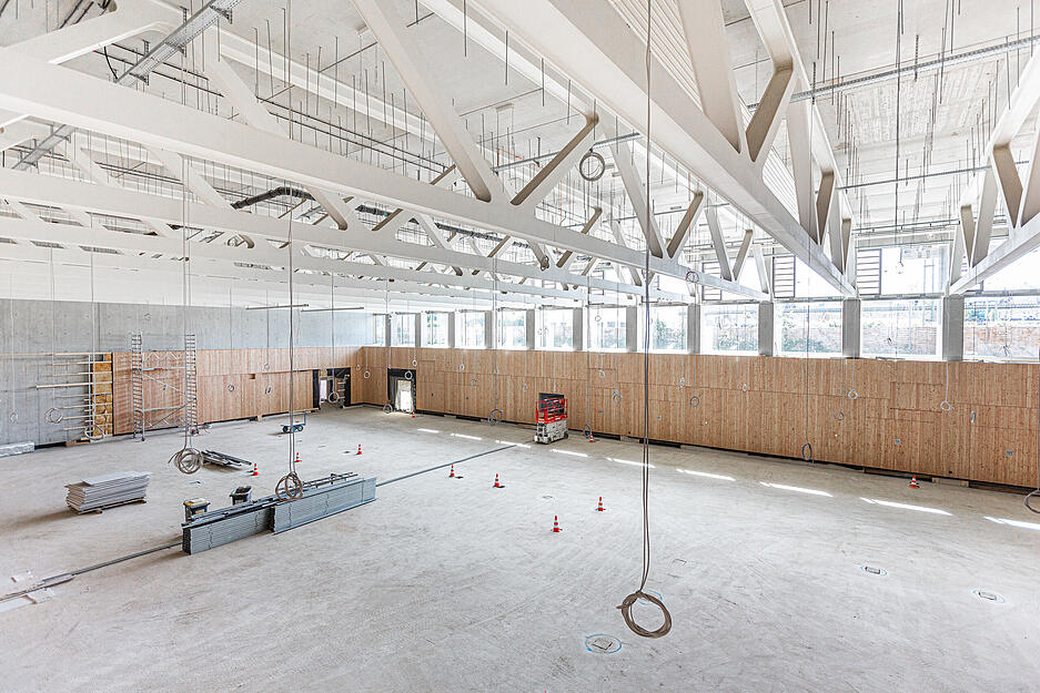 Baustellen-Besichtigung der Josef-Schwarz-Schule im Neckarbogen