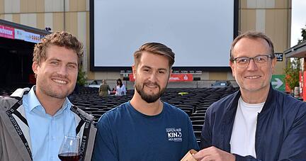 Bleiben trotz allem zuversichtlich (von links): Daniel Drautz, Aykut Aktas und Ralf Stegmann.
Foto: StefaniePfäffle Bleiben trotz allem zuversichtlich (von links): Daniel Drautz, Aykut Aktas und Ralf Stegmann.
Foto: StefaniePfäffle