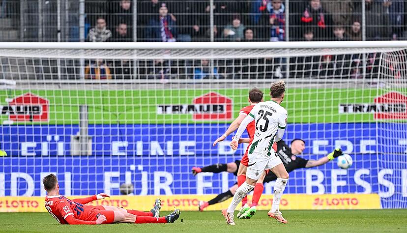 Heidenheim verliert deutlich gegen Gladbach.