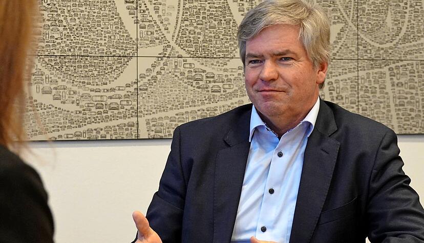 "Jetzt hei&szlig;t es, Tetris spielen", sagt der f&uuml;r das derzeit so heikle Thema Beschaffung zust&auml;ndige Vorstand der Audi AG, Dirk Gro&szlig;e-Loheide.