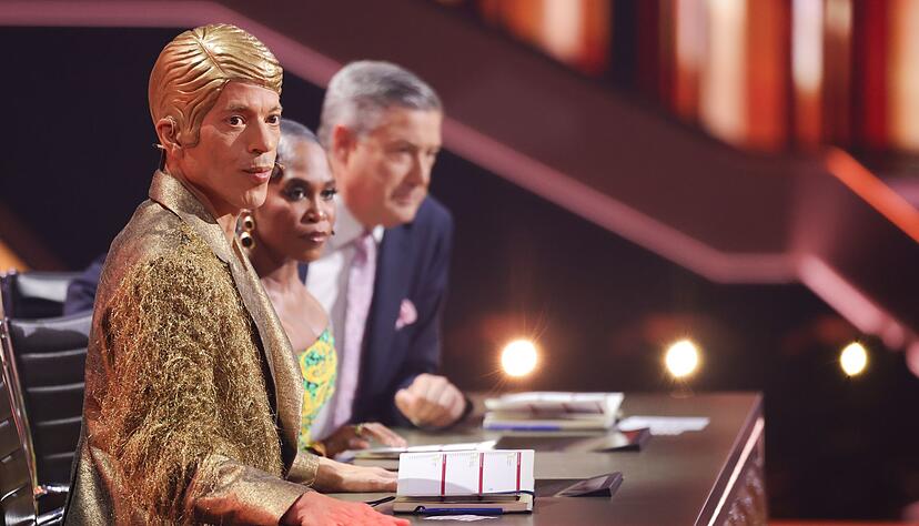 Sie urteilen jede Woche &uuml;ber die T&auml;nze in der Show: Jorge Gonzalez (l-r), Motsi Mabuse und Joachim Llambi. (Archivbild)