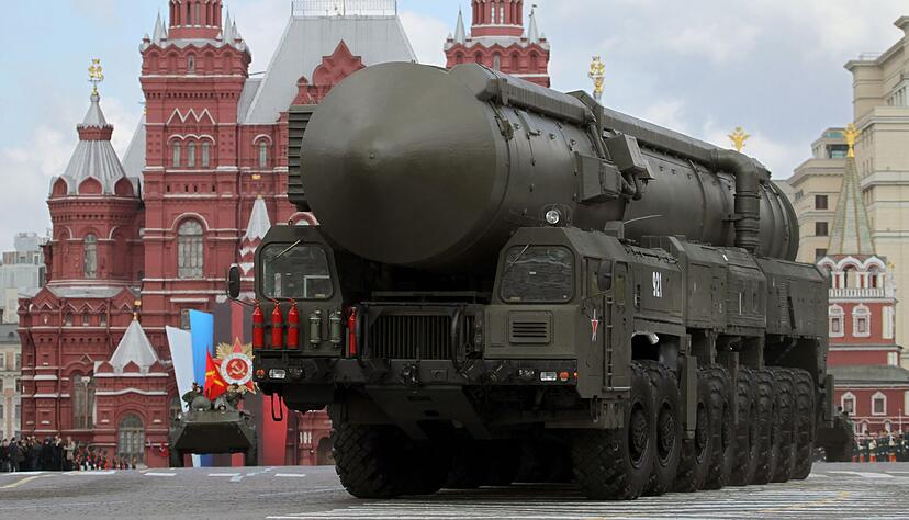 Russland pr&auml;sentiert seine strategischen Atomwaffen auch w&auml;hrend der Milit&auml;rparade in Moskau. (Archivbild)