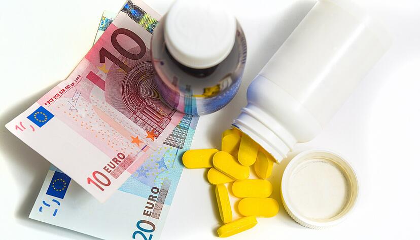 Stimmen von Haus&auml;rzten, Kliniken und Apotheker in der Region zeigen: Die Ans&auml;tze des Bundesgesundheitsministeriums, um die Krankenkassen zu entlasten, sto&szlig;en auf wenig Gegenliebe.
Foto: dpa