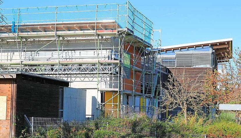 An der S&uuml;dseite der Geschwister-Scholl-Schule in K&uuml;nzelsau brannte es am 28. Oktober 2023. Die meisten Sch&auml;den sind beseitigt.