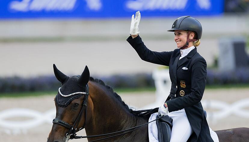 Jessica von Bredow-Werndl hat den Grand Prix in der Dressur gewonnen. (Archivbild) Jessica von Bredow-Werndl hat den Grand Prix in der Dressur gewonnen. (Archivbild)