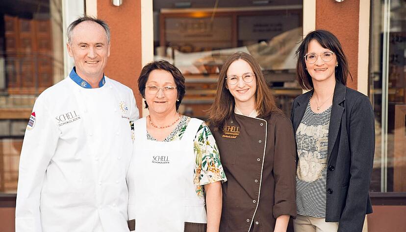 Eberhard, Annette, Michaela und Agnes Schell (von links) führen das Familienunternehmen in dritter und vierter Generation. Vor allem über die Schokoladen-Manufaktur sowie mit Weinpralinen haben sie sich überregional einen Namen gemacht.