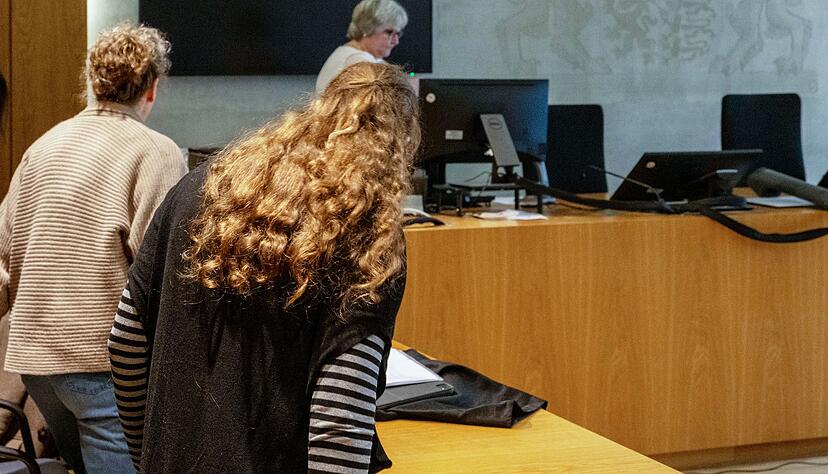 Die beiden Frauen sollen trotz Komplikationen nicht rechtzeitig Hilfe geholt haben.