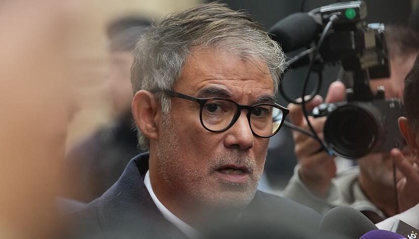 Wird Sozialistenchef Faure neuer franz&ouml;sischer Premier?