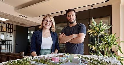 Die neue Geschäftsführerin des AppliedAI Institute for Europa gGmbH, Dr. Frauke Goll, und der Geschäftsführer des Ipai, Moritz Gräter. Foto: Gleichauf, Christian Die neue Geschäftsführerin des AppliedAI Institute for Europa gGmbH, Dr. Frauke Goll, und der Geschäftsführer des Ipai, Moritz Gräter. Foto: Gleichauf, Christian