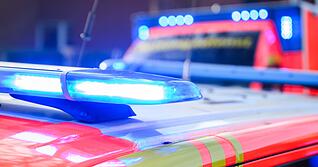 Auf der A81 bei Ilsfeld ist es zu einem Unfall gekommen. Die Polizei r&auml;t Autofahrern, die Strecke zu umfahren. Was bisher bekannt ist.