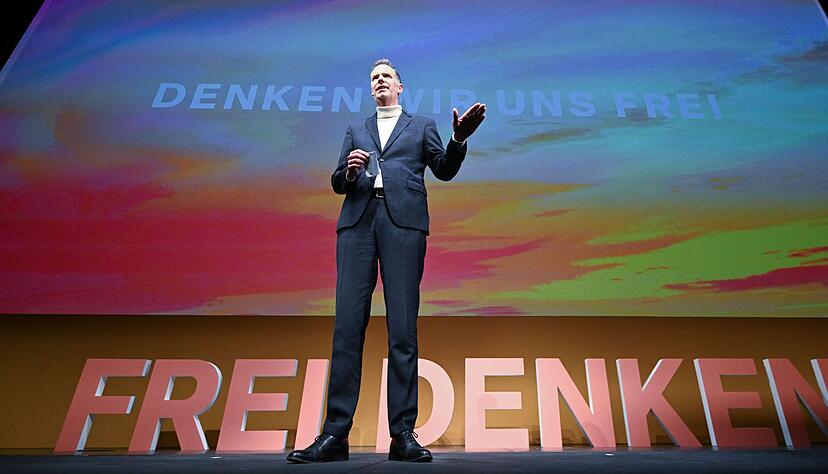 Bildung ist Ländersache, der Bund kann also Dürrs Vorschlag nicht umsetzen. Bildung ist Ländersache, der Bund kann also Dürrs Vorschlag nicht umsetzen.