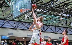 Point Guard Nils Maisel überzeugte beim Regionalligisten als Vielspieler und Punktegarant. Point Guard Nils Maisel überzeugte beim Regionalligisten als Vielspieler und Punktegarant.
