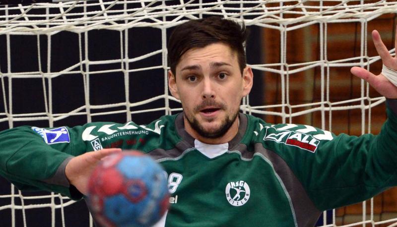 Nikolai Weber wird in der kommenden Saison beim TV H&uuml;ttenberg im Tor stehen. Foto: Peter Steffen