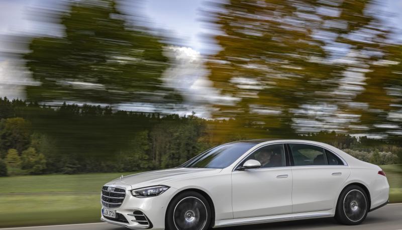 Mehr Komfort und mehr intelligente Bordtechnik: Mit der neuen S-Klasse erreicht Mercedes die n&auml;chste Entwicklungsstufe.