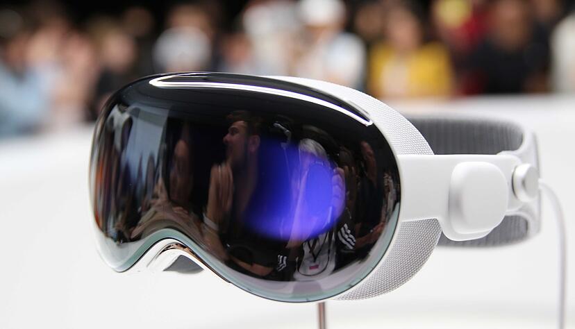 2024: Die Datenbrille Vision Pro ist bislang kein Erfolg für Apple. 2024: Die Datenbrille Vision Pro ist bislang kein Erfolg für Apple.