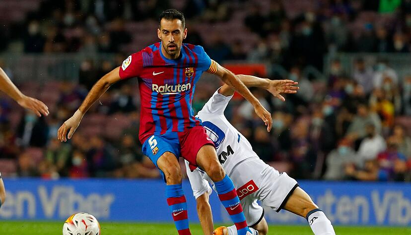 Sergio Busquets ist ein Könner am Ball. (Archivbild)