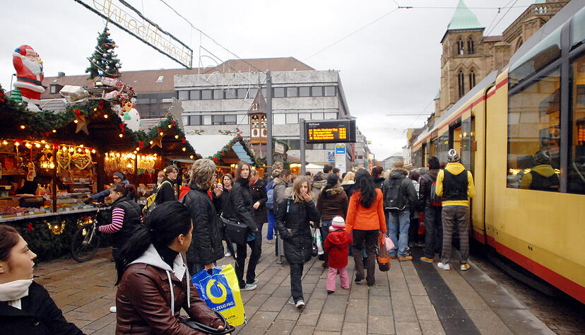An den Adventssamstagen kostenlos Bus und Bahn fahren. Foto: Archiv/Dirks An den Adventssamstagen kostenlos Bus und Bahn fahren. Foto: Archiv/Dirks