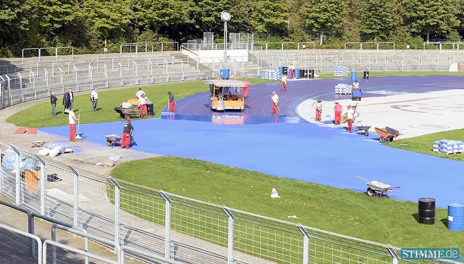 Neue Tartanbahn Frankenstadion | 2.10.