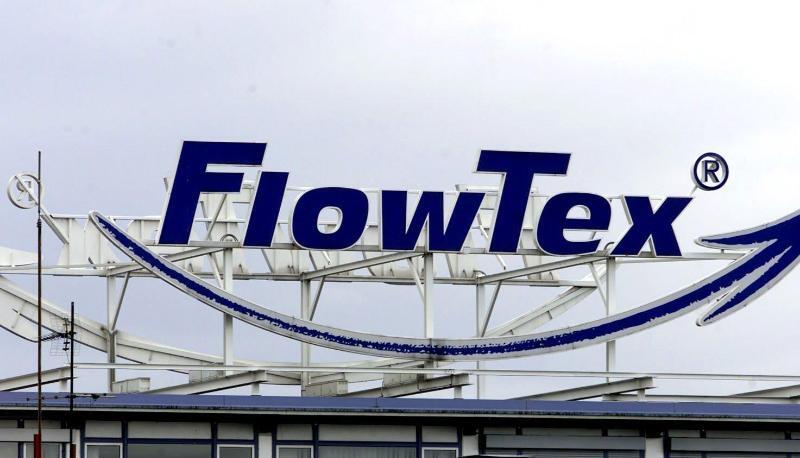 Das FlowTex-Logo auf der ehemaligen Firmenzentrale. Foto: Uli Deck/Archiv Das FlowTex-Logo auf der ehemaligen Firmenzentrale. Foto: Uli Deck/Archiv