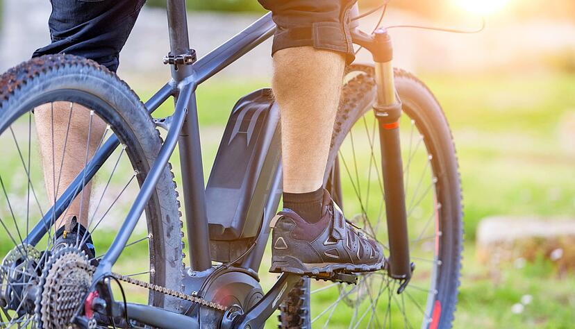 Mountainbikes sind heraus aus der Nische. Mit Akku-Unterst&uuml;tzung sind sie heute f&uuml;r viele Radler eine Option. Foto: mmphoto/stock.adobe.com