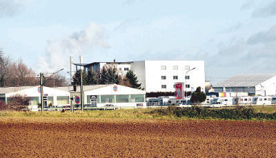 Das Gewerbegebiet B&ouml;ckingen-West wurde Mitte der 70er Jahre geboren. Aus &#bdquo;klein Sibirien&#ldquo; wurde im Laufe der Jahre eine florierende mittelst&auml;ndische Handwerker-Welt. Jetzt wehren sich die Betriebe gegen die Stadt. (Foto: R. Seidel)