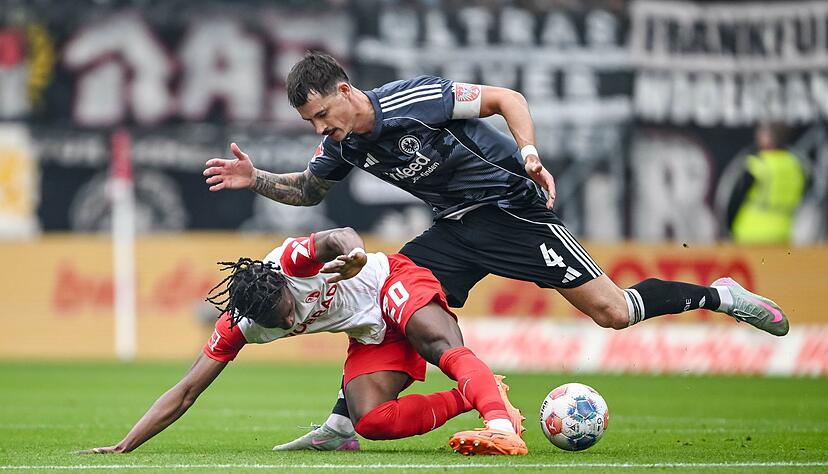 Freiburg und Frankfurt lieferten sich ein intensives Bundesliga-Duell.