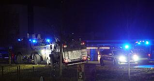 Bei einem SEK-Einsatz auf der L240 bei Erbach (Donau) ist eine Person festgenommen worden.