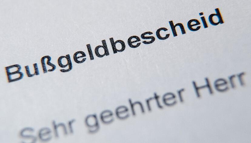 Ein Bußgeldbescheid wurde zugestellt - wirklich? Diese Frage müssen in manchen Fällen sogar Gerichte klären.