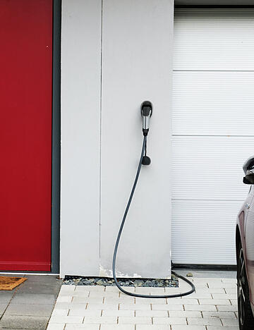 Private Elektroauto-Besitzer bestimmter Marken k&ouml;nnen jetzt an einem Feldversuch zum intelligenten Laden teilnehmen.