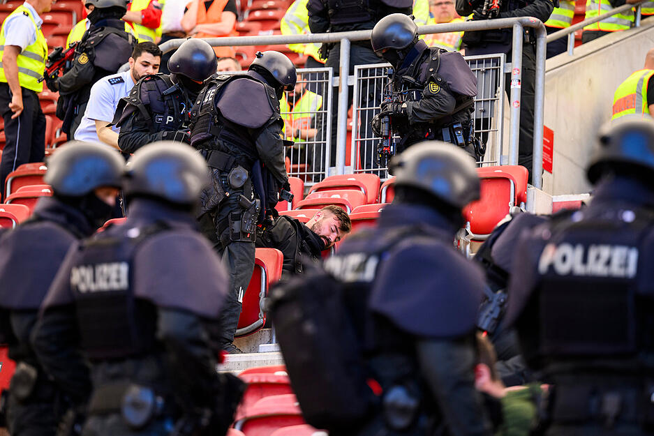 Von den insgesamt 51 Spielbegegnungen finden fünf Partien in der Stuttgarter MHP Arena statt.