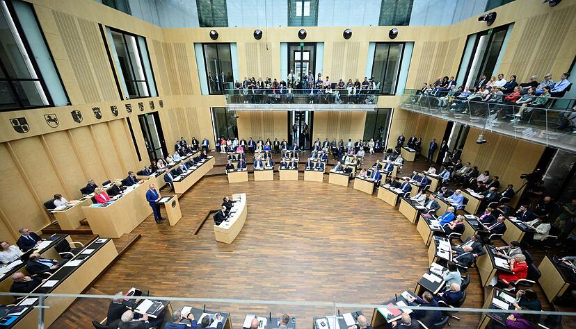 Nach dem Bundestag hat auch der Bundesrat gr&uuml;nes Licht f&uuml;r milliardenschwere Steuerentlastungen f&uuml;r Unternehmen gegeben.