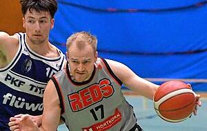 Schwach wie selten, aber doch wichtig: TSG-Spielmacher Nils Maisel (rechts).