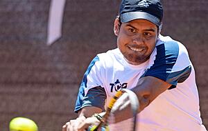 Bleiben sie drin? Marcelo Zormann und die W&uuml;rttembergliga-M&auml;nner des TC Oberstenfeld.
Foto: Mario Berger