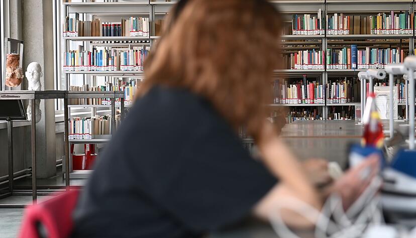 Studieren neben Job oder Familie? Ein Teilzeitstudium macht&rsquo;s m&ouml;glich.