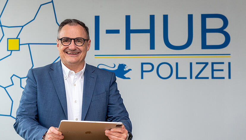 Thomas Berger, Präsident des Präsidiums Technik, Logistik, Service der Polizei Baden-Württemberg, gibt Einblicke in die Arbeit der Behörde im Ipai. Thomas Berger, Präsident des Präsidiums Technik, Logistik, Service der Polizei Baden-Württemberg, gibt Einblicke in die Arbeit der Behörde im Ipai.