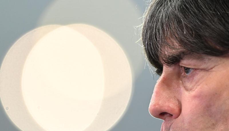Bleibt bis 2021 Bundestrainer: Joachim Löw kann seinen Kurs der Erneuerung fortsetzen. Foto: dpa Bleibt bis 2021 Bundestrainer: Joachim Löw kann seinen Kurs der Erneuerung fortsetzen. Foto: dpa