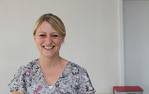 Viktoria Ertl ist die stellvertretende Leiterin der Katholischen Fachschule für Sozialpädagogik in Neckarsulm. Foto: Simon Gajer Viktoria Ertl ist die stellvertretende Leiterin der Katholischen Fachschule für Sozialpädagogik in Neckarsulm. Foto: Simon Gajer