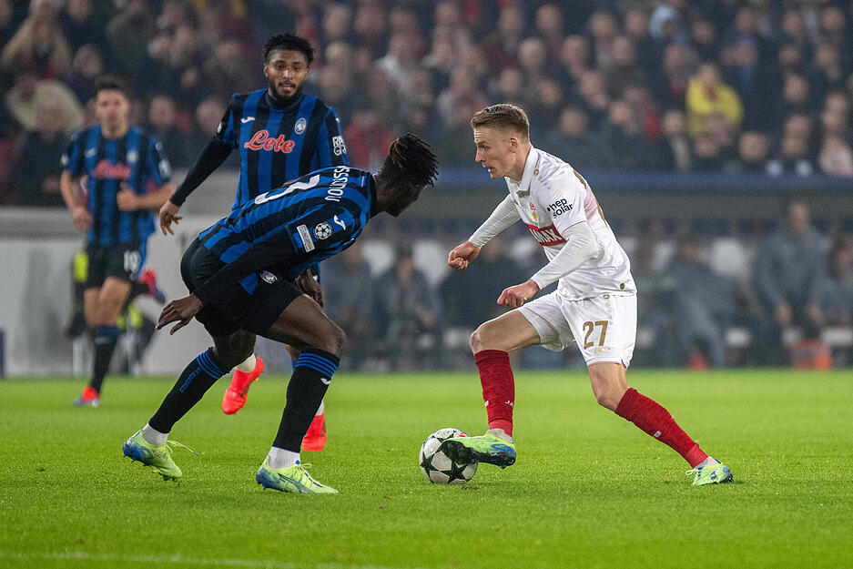 Chris Führich: Kam als einzige Veränderung gegenüber dem 0:0 in Leverkusen für den verletzten Jamie Leweling. Hatte Momente wie in der überragenden vorigen Saison. Hatte Momente wie in den vergangenen Wochen – als man ihn nicht sah, weil er auf der Bank saß. Note: 4 Chris Führich: Kam als einzige Veränderung gegenüber dem 0:0 in Leverkusen für den verletzten Jamie Leweling. Hatte Momente wie in der überragenden vorigen Saison. Hatte Momente wie in den vergangenen Wochen – als man ihn nicht sah, weil er auf der Bank saß. Note: 4