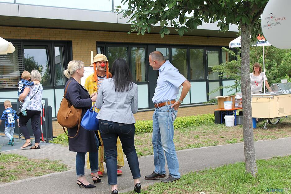 Fr&uuml;hchenfest im SLK-Klinikum am Gesundbrunnen