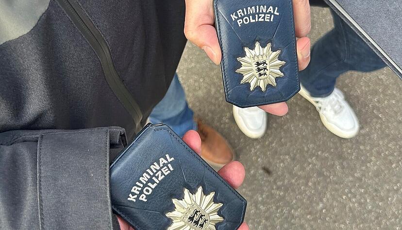 Die Kriminalpolizei Heilbronn ermittelt nach einem brutalen Angriff auf einen 18-Jährigen.